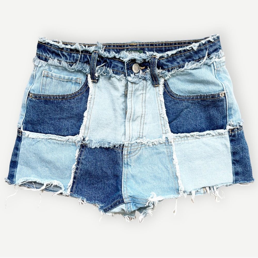 Wild Fable High Rise Patchwork 2 Inch Denim Cutoff Jean Shorts. 0. 25. - Picture 3 of 13